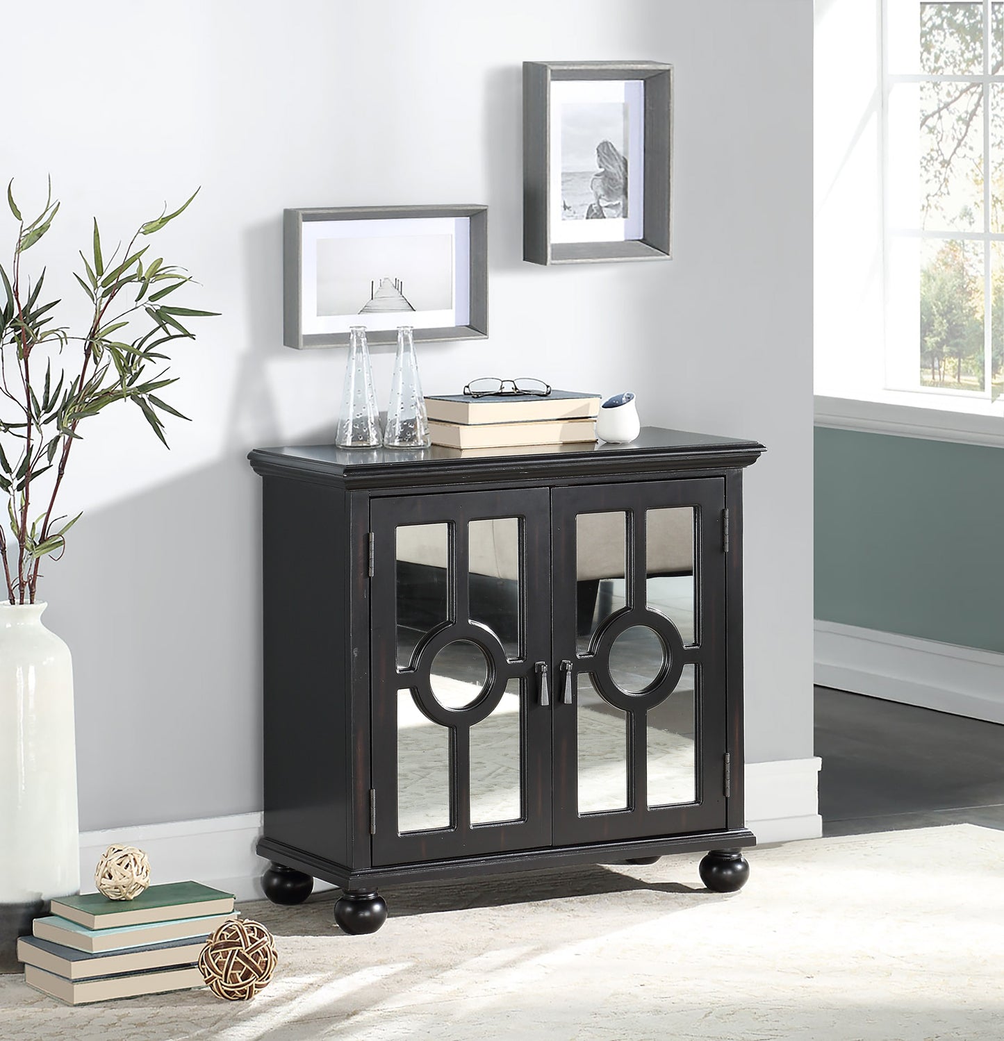 1000A70BK - Accent Chest