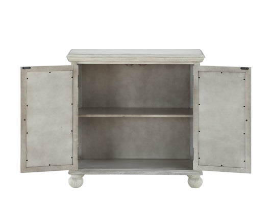 1000A70WH - Accent Chest