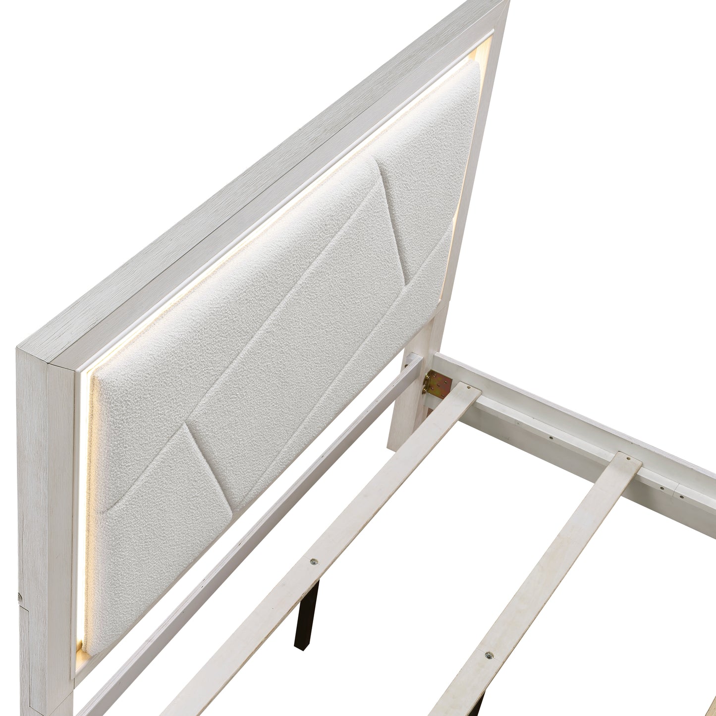 1355-1* - (3) Queen Bed