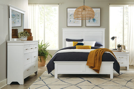 1675W-1* - (3) Queen Bed