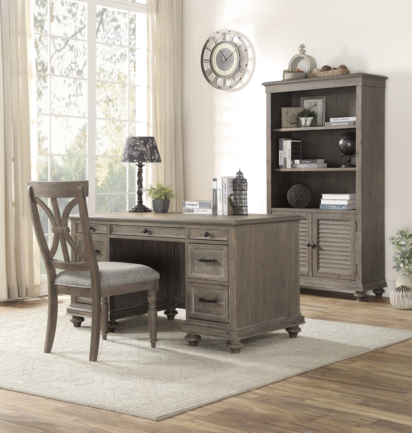 1689BR-17 - Executive Desk