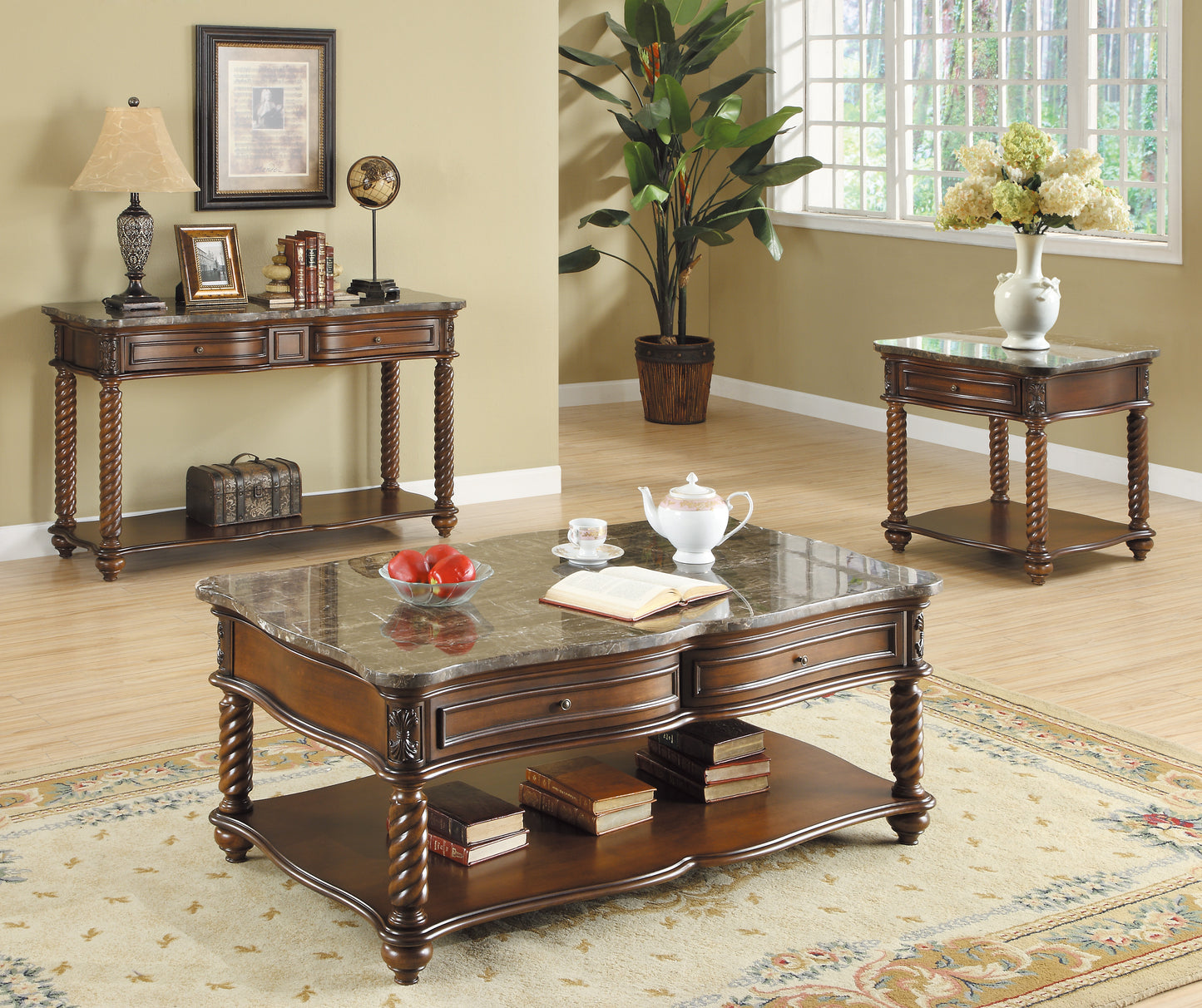5560-30 - Cocktail Table