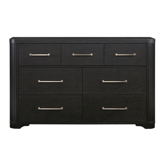 1381-5 - Dresser