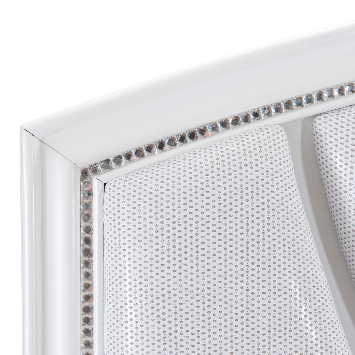 1436W-1* - (3) Queen Platform Bed with Footboard Storage