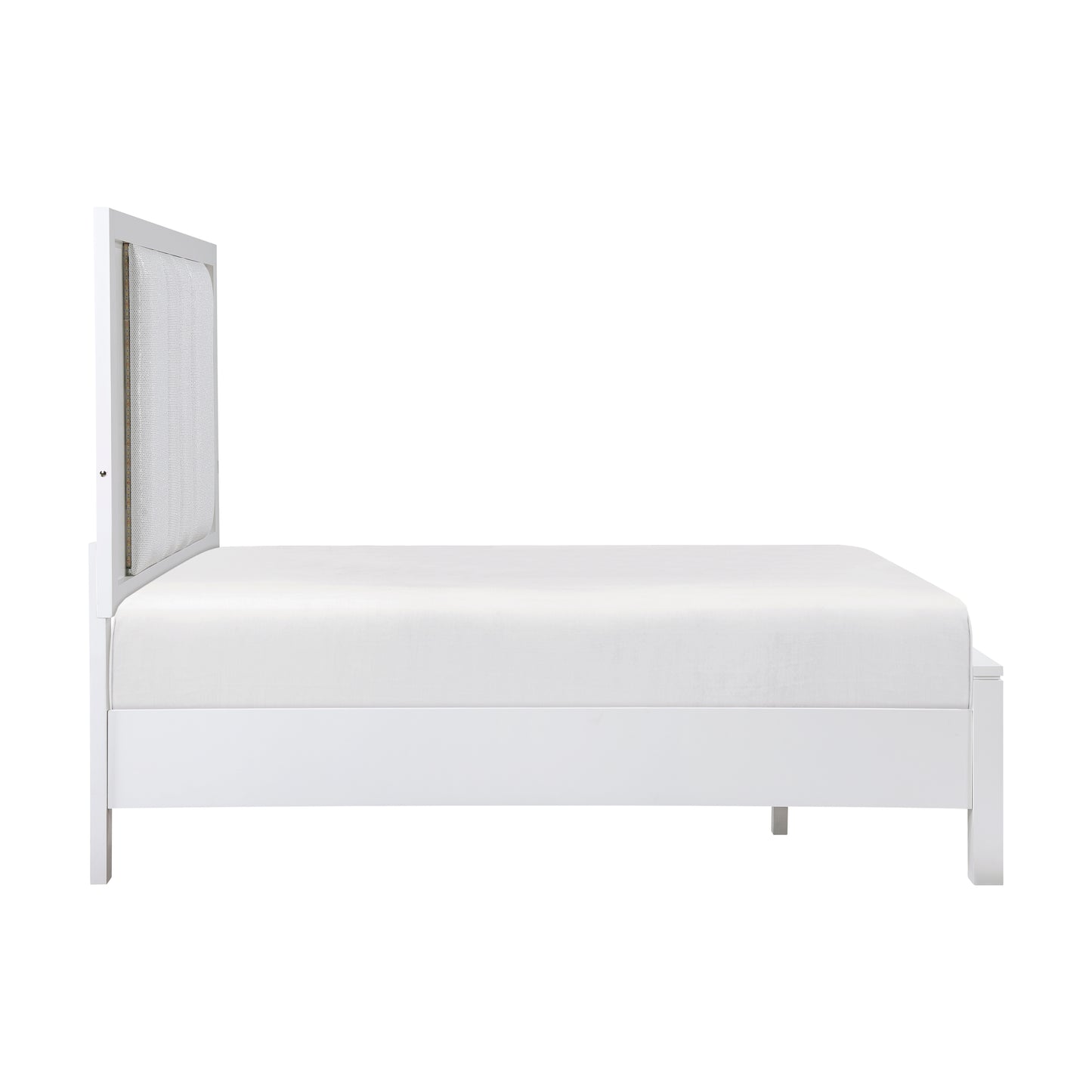 1486K-1EK* - (3) Eastern King Platform Bed with Footboard Storage