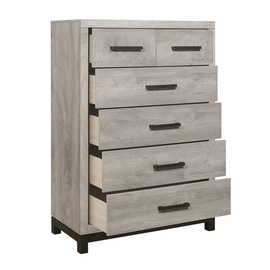 1577-9 - Chest