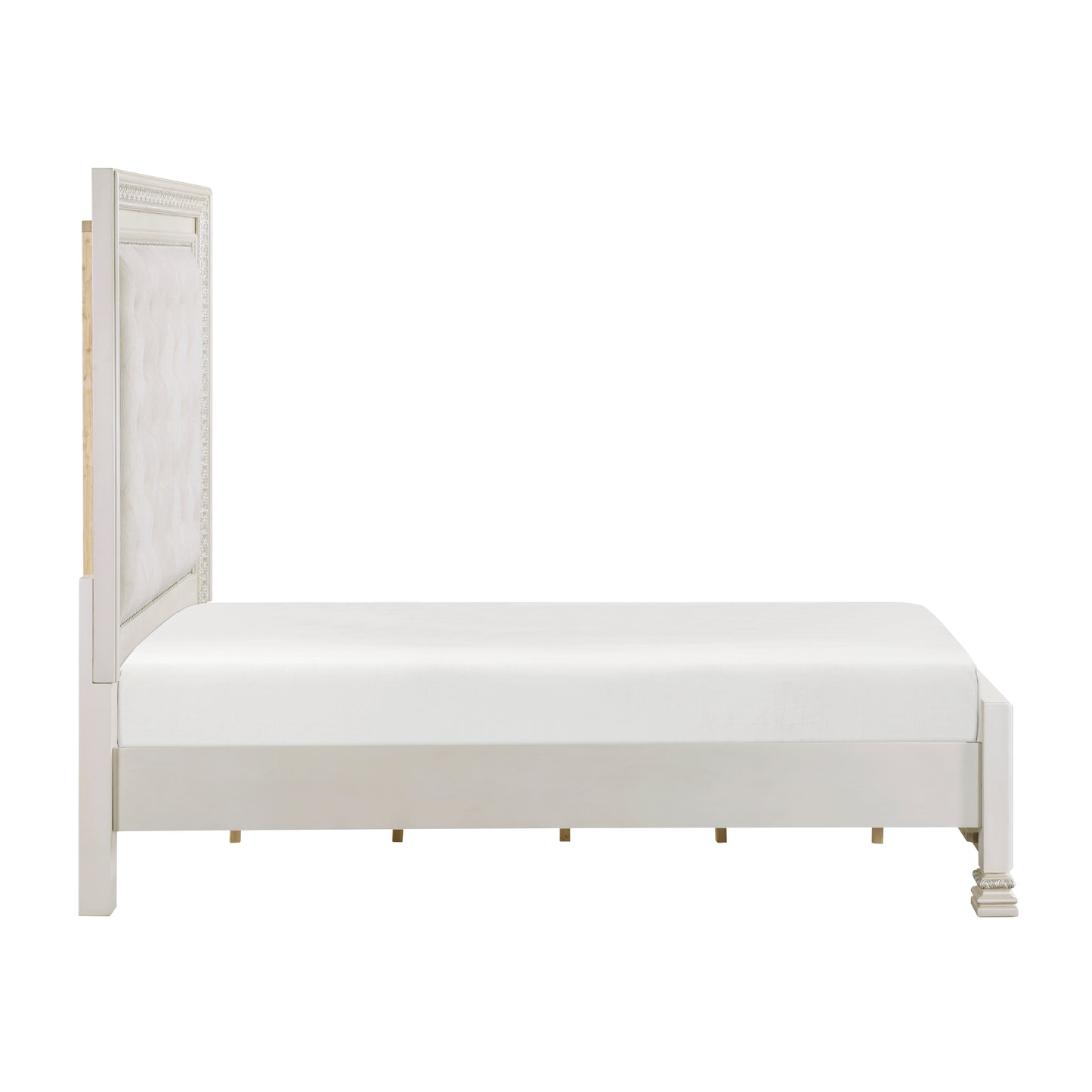 1596-1* - (3) Queen Bed
