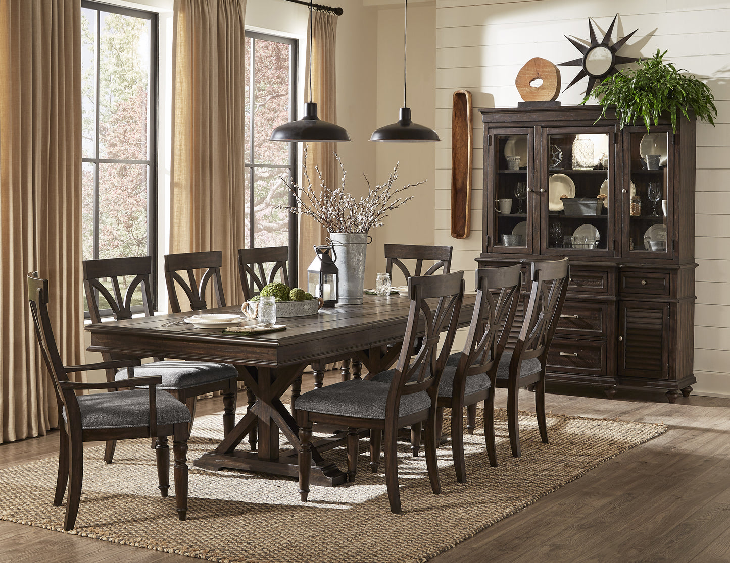 1689S - Side Chair