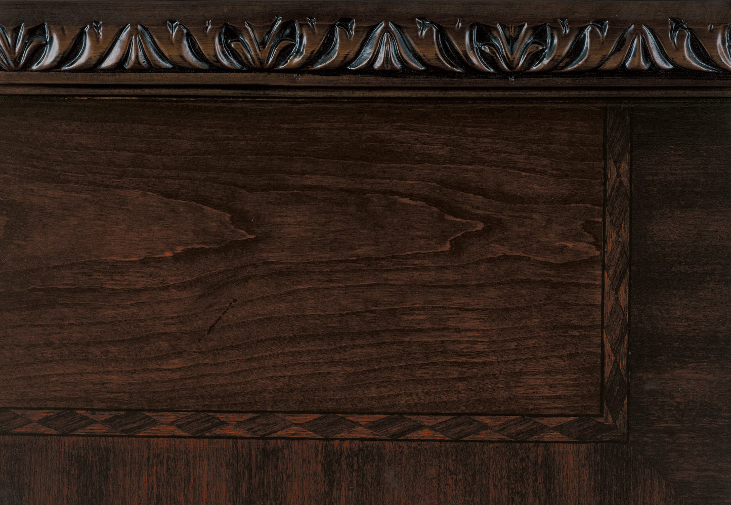 1824-1* - (5)Queen Bed