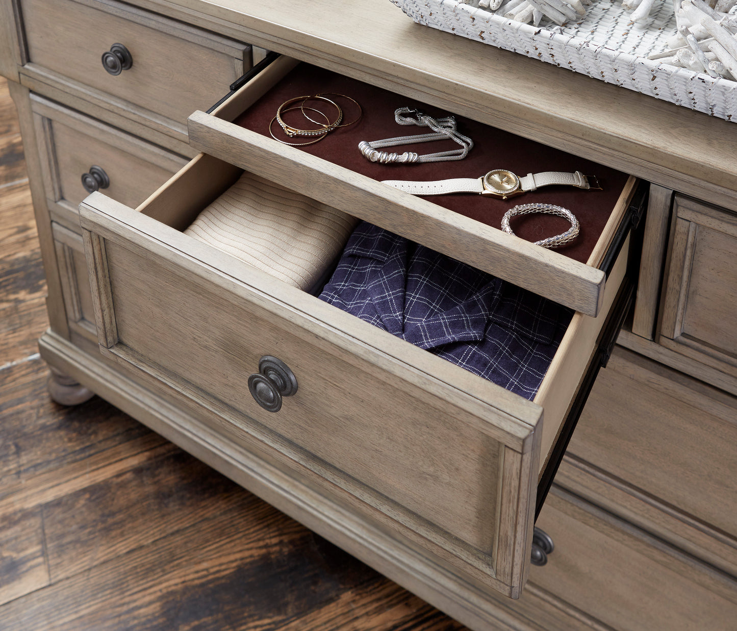 2259GY-5 - Dresser, Hidden Drawer