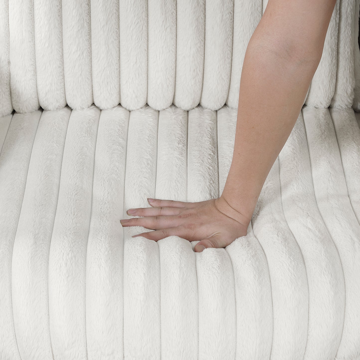 9539BEG-5* - (2)Oversized Chaise Lounge