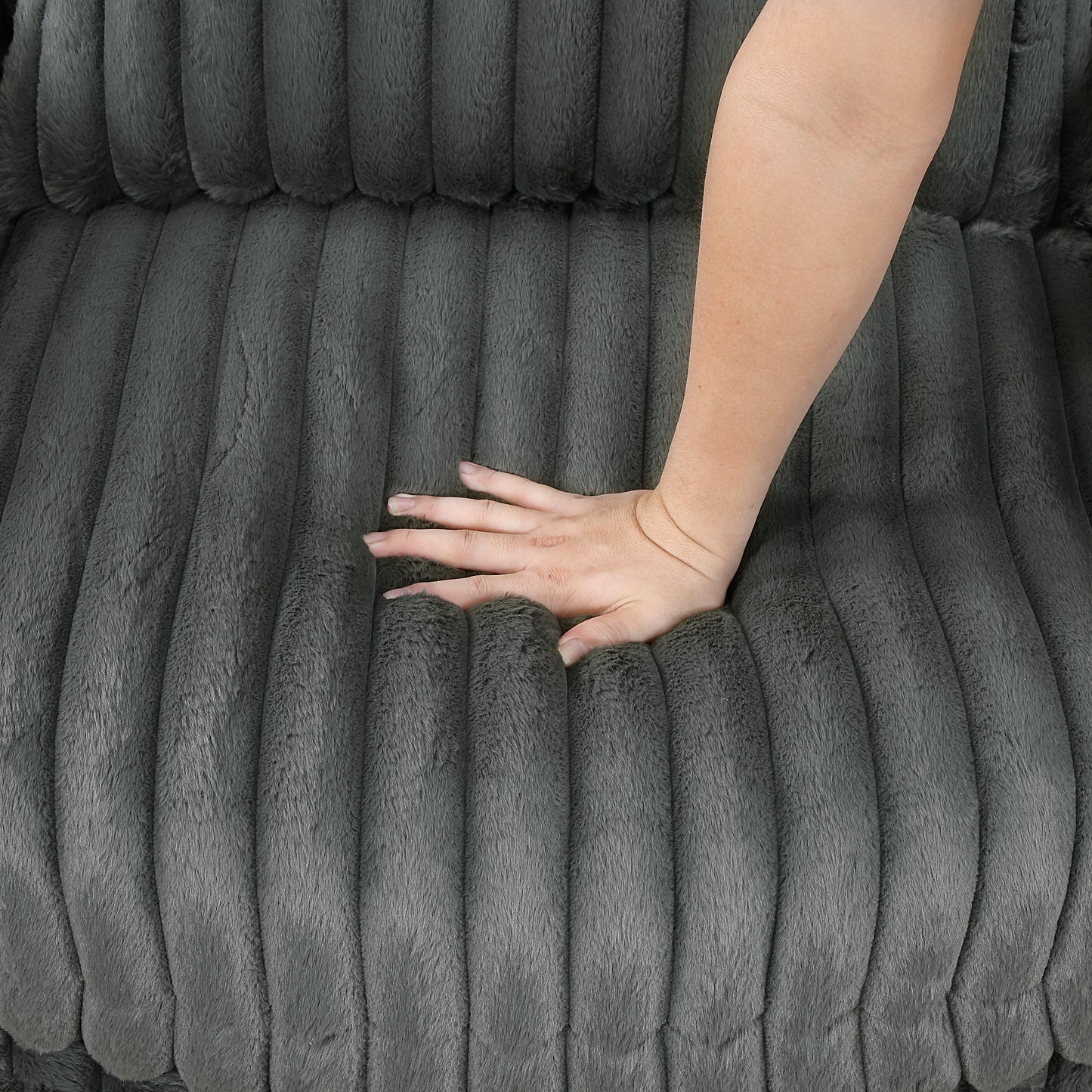 9539DGY-5* - (2)Oversized Chaise Lounge