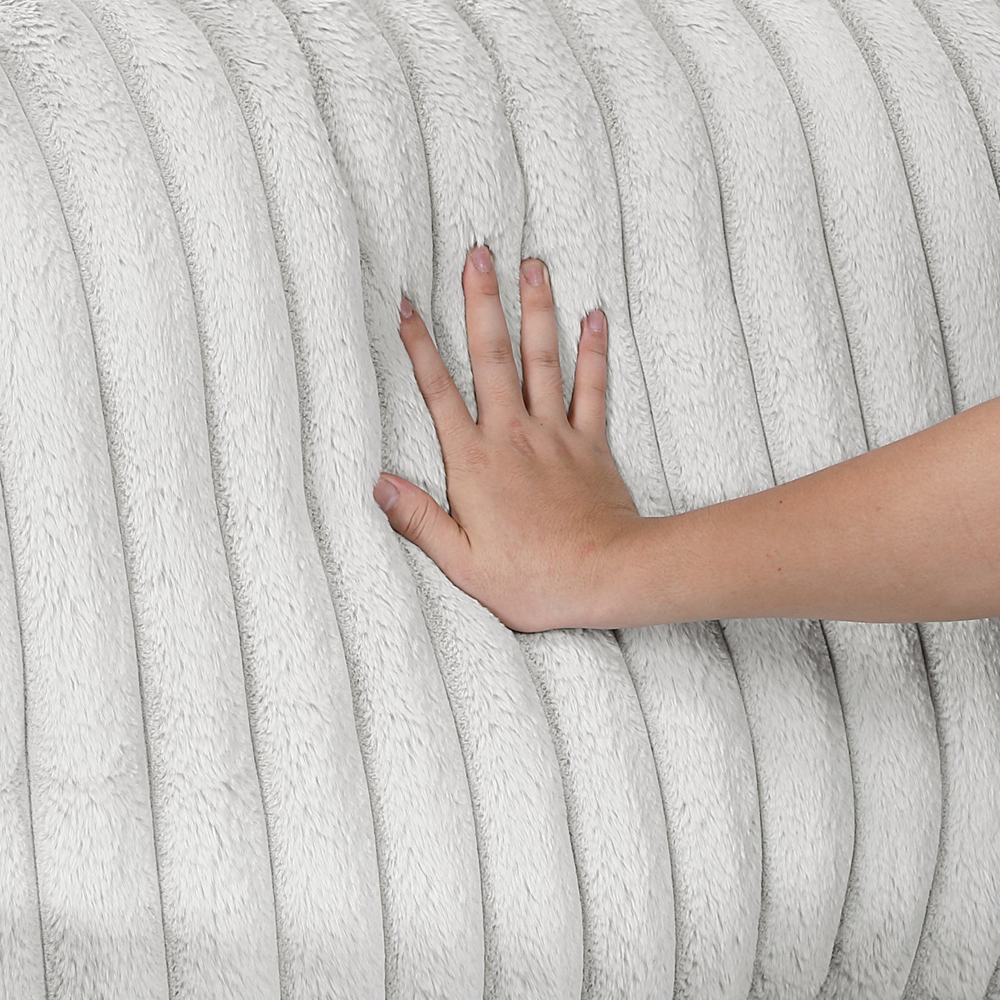 9558LG*2 - 2pc Set: Sofa, Love