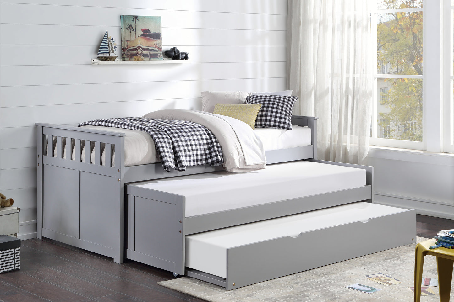B2063RT-1R* - (4) Twin/Twin Bed with Twin Trundle