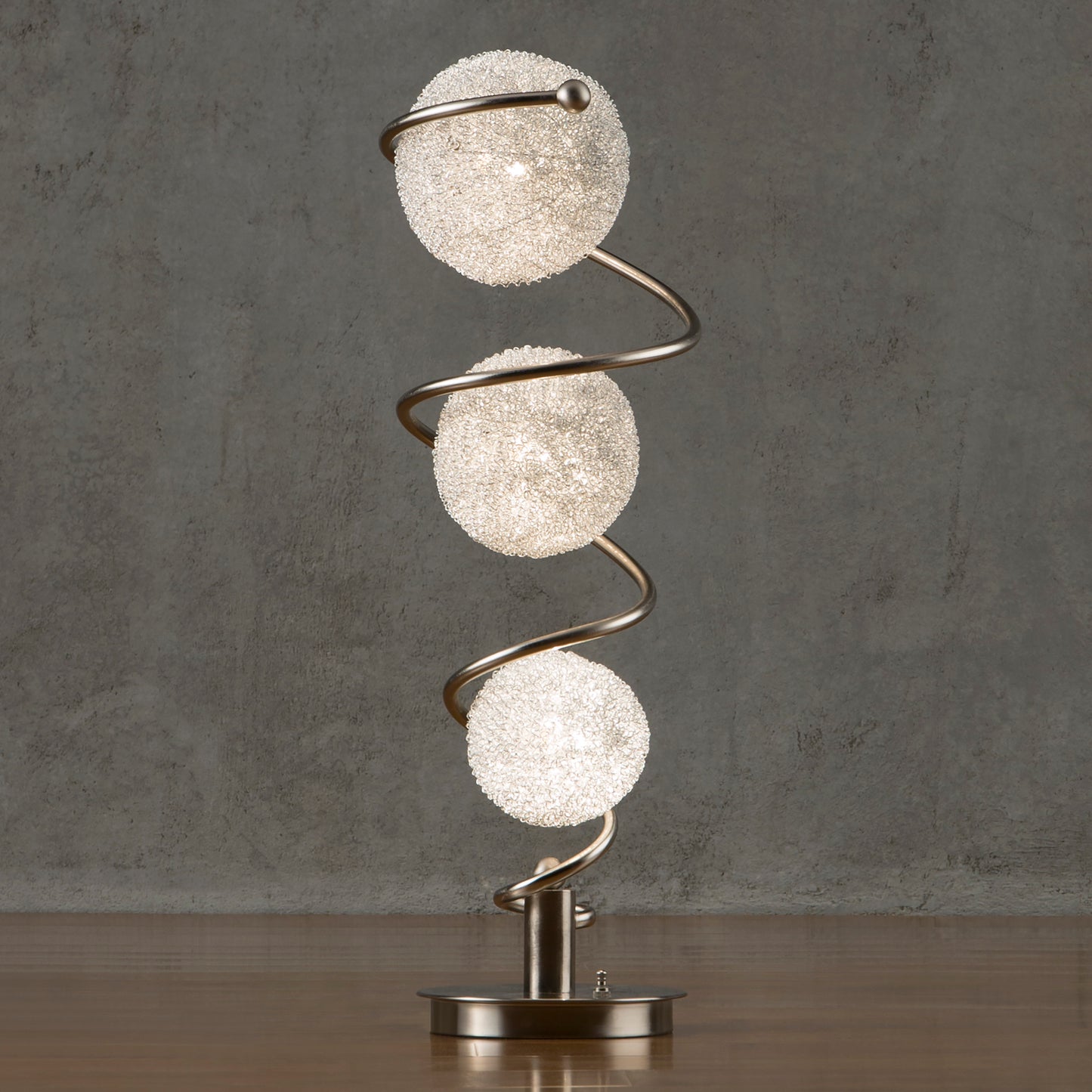 H11296 - Table Lamp