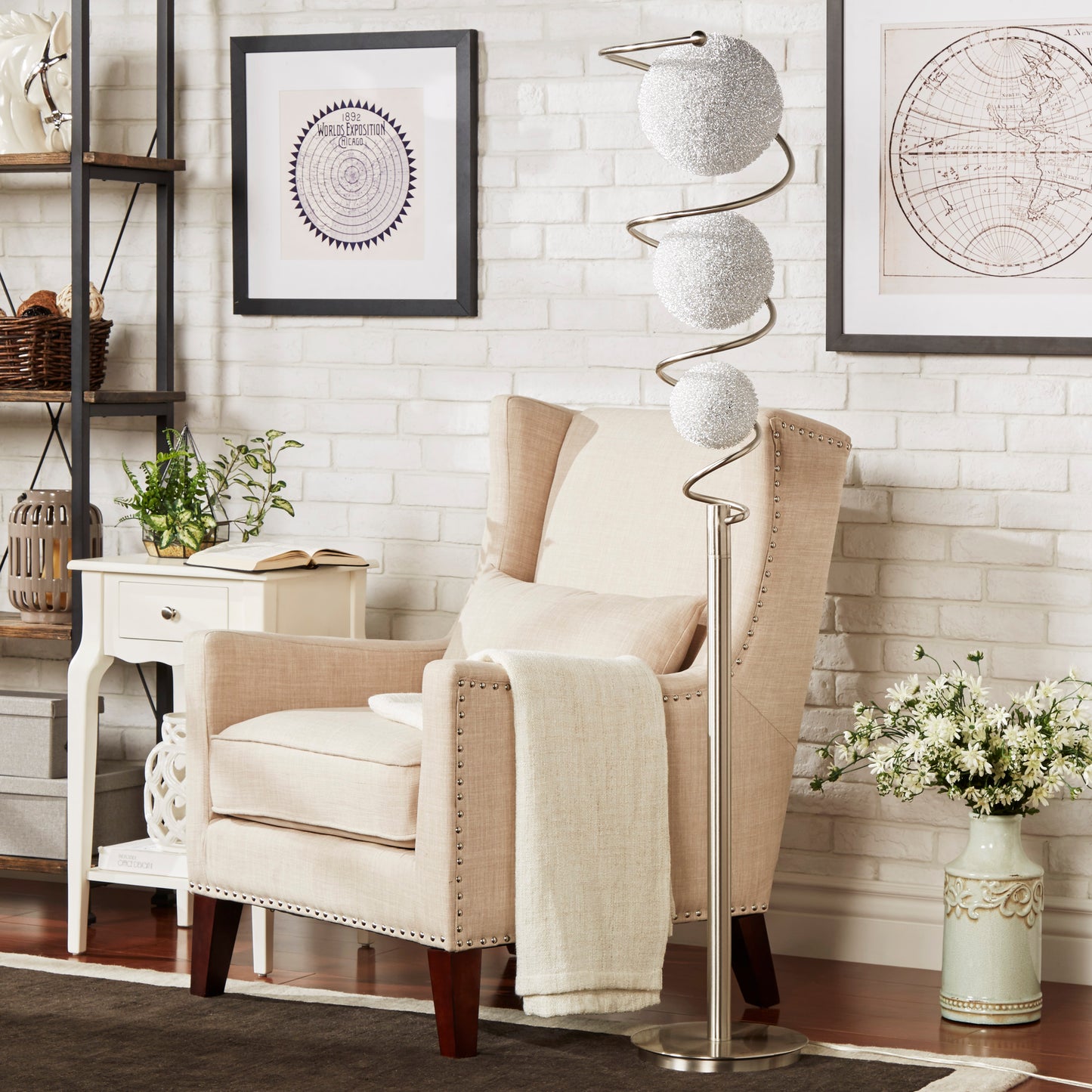 H11297 - Floor Lamp